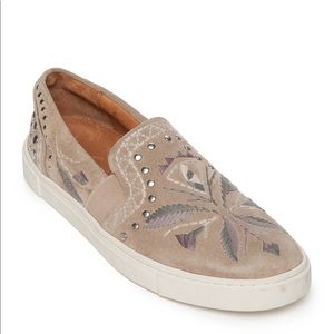 Frye Ivy embroidered sneakers size 8.5